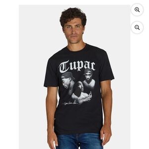 NWT Black Tupac Graphic T-Shirt